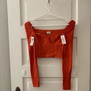 Aritzia Monique top - tag still on!